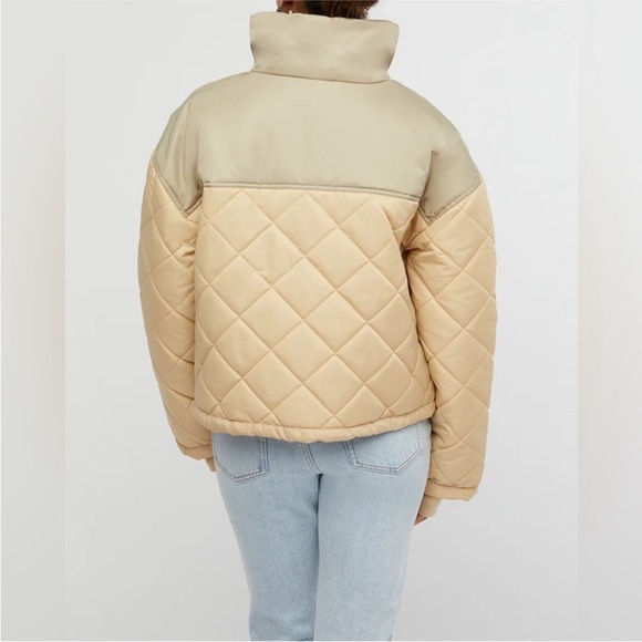 Revolve Colorblock Puffer - Picture 2 of 10